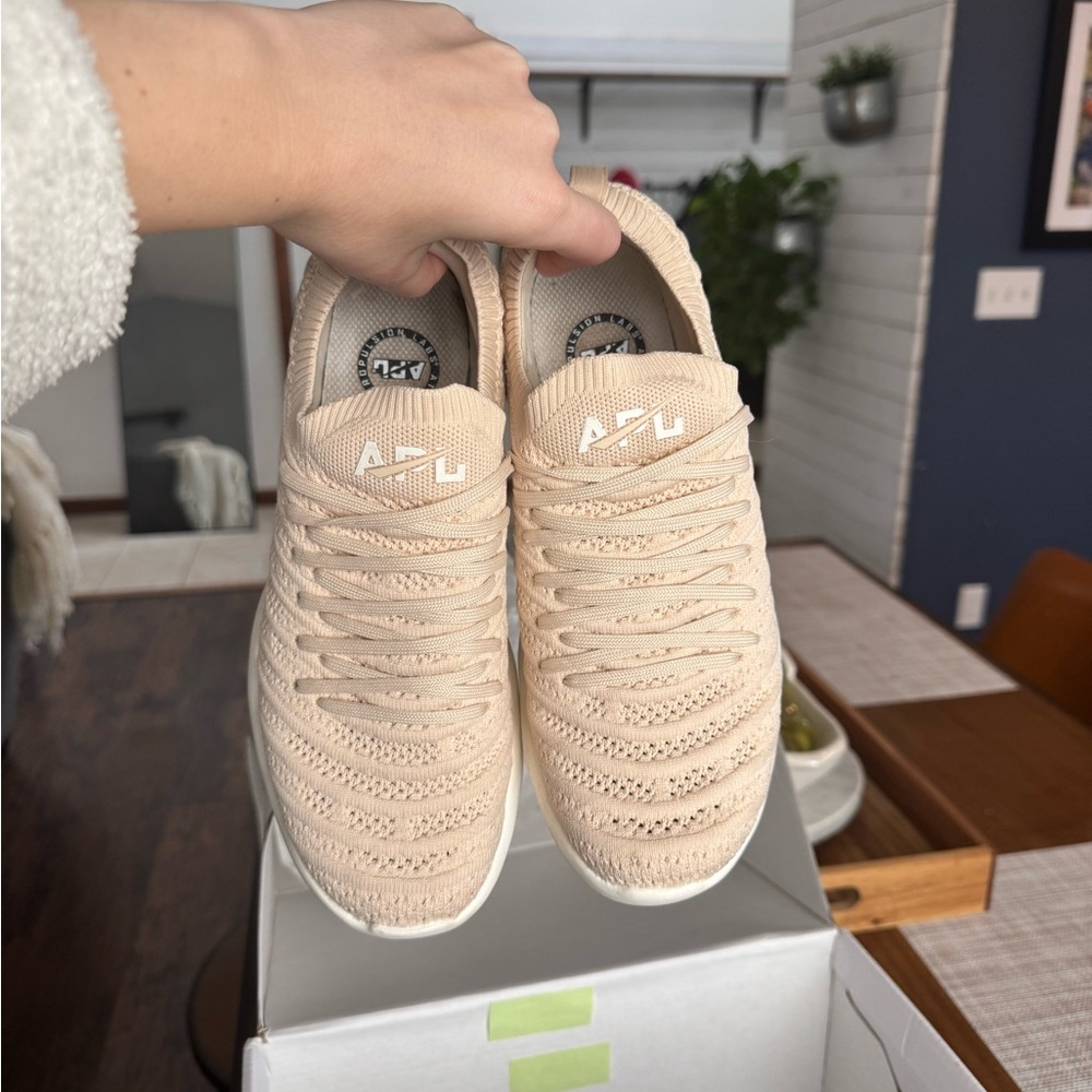 APL Woman’s Techloom Wave 🩷